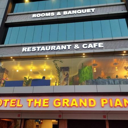 Hotel The Grand Piano - Best Business Hotel In Patan Εξωτερικό φωτογραφία