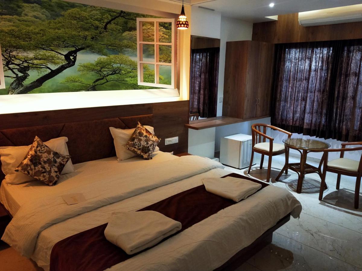 Hotel The Grand Piano - Best Business Hotel In Patan Εξωτερικό φωτογραφία
