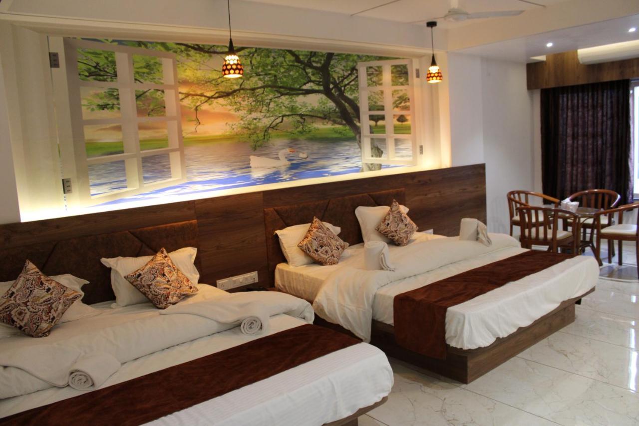 Hotel The Grand Piano - Best Business Hotel In Patan Εξωτερικό φωτογραφία