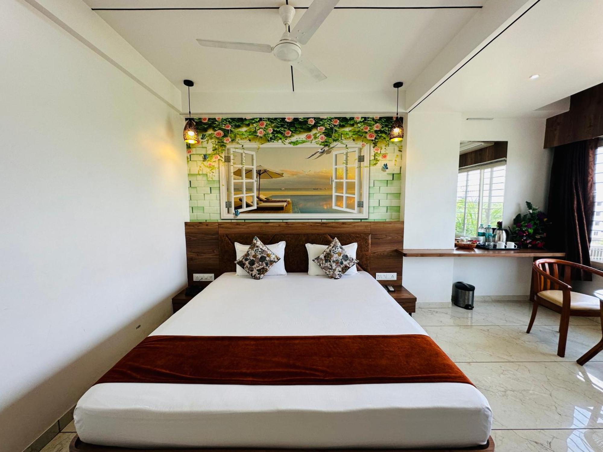 Hotel The Grand Piano - Best Business Hotel In Patan Εξωτερικό φωτογραφία