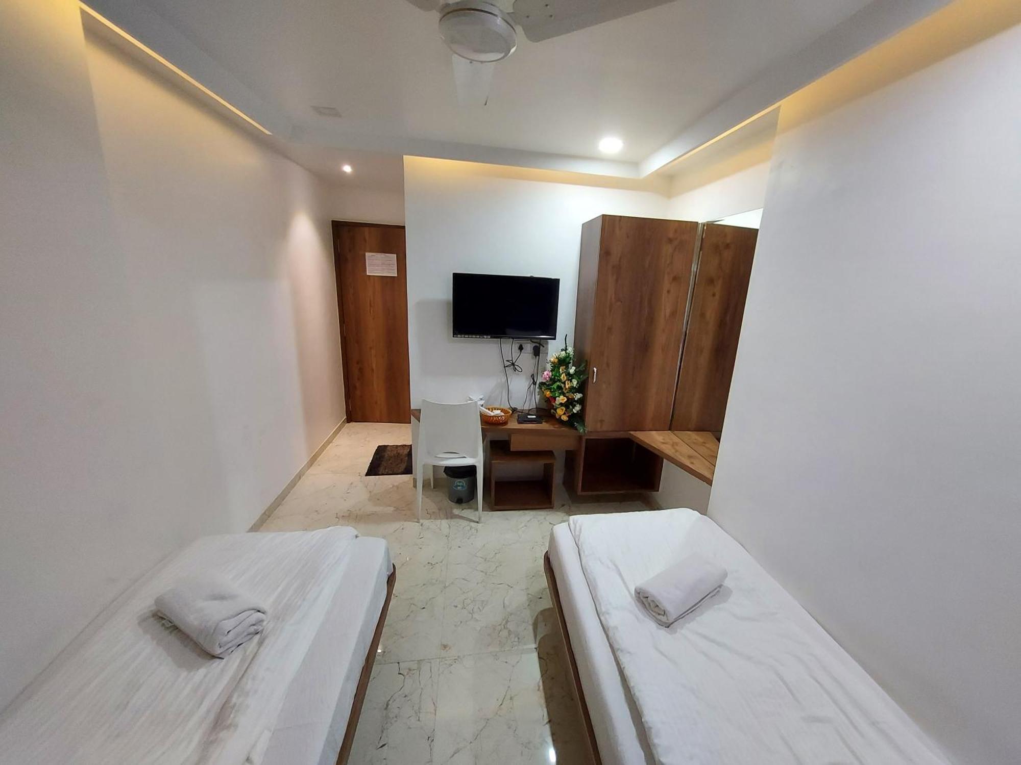 Hotel The Grand Piano - Best Business Hotel In Patan Εξωτερικό φωτογραφία